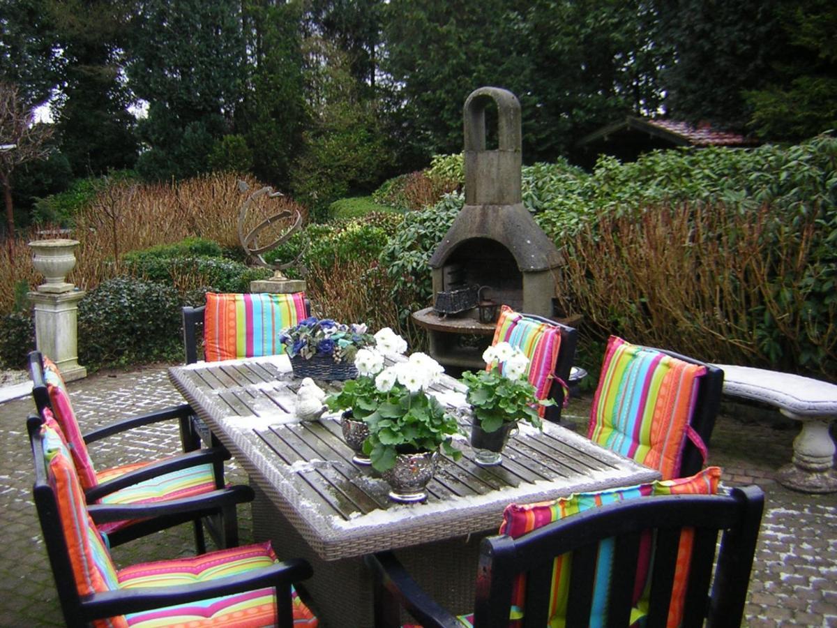 Prive Tuinhuis B&B Elly Sint Pancras Zewnętrze zdjęcie
